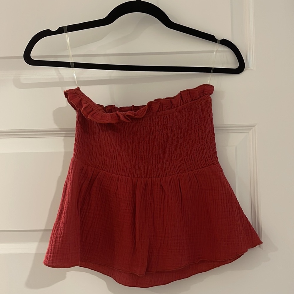 Top - Picture 2 of 2